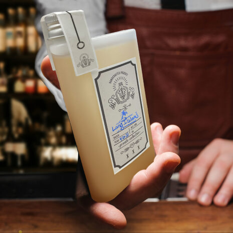 Barman,Holding,Ice,Cold,Flask BB-TSL GET Enterprises