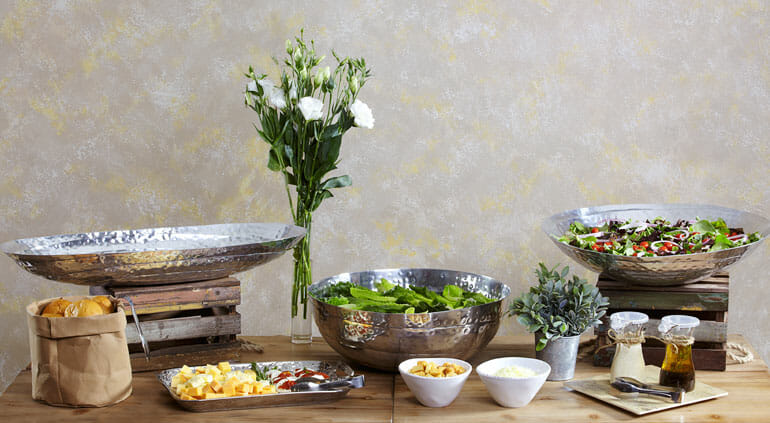 metal-serveware-pampa-bay-salad.jpg
