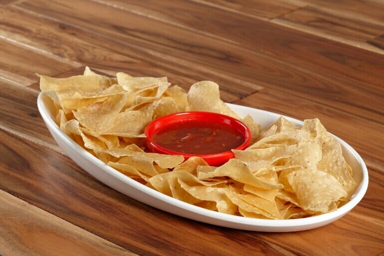 oval-bowl-chips.jpeg