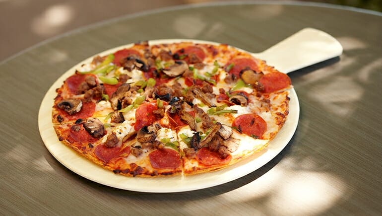pizza-faux-wood-serving-board.jpg