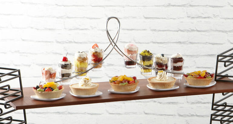 small-plate-dining-mini-dessert-display-stands.jpg