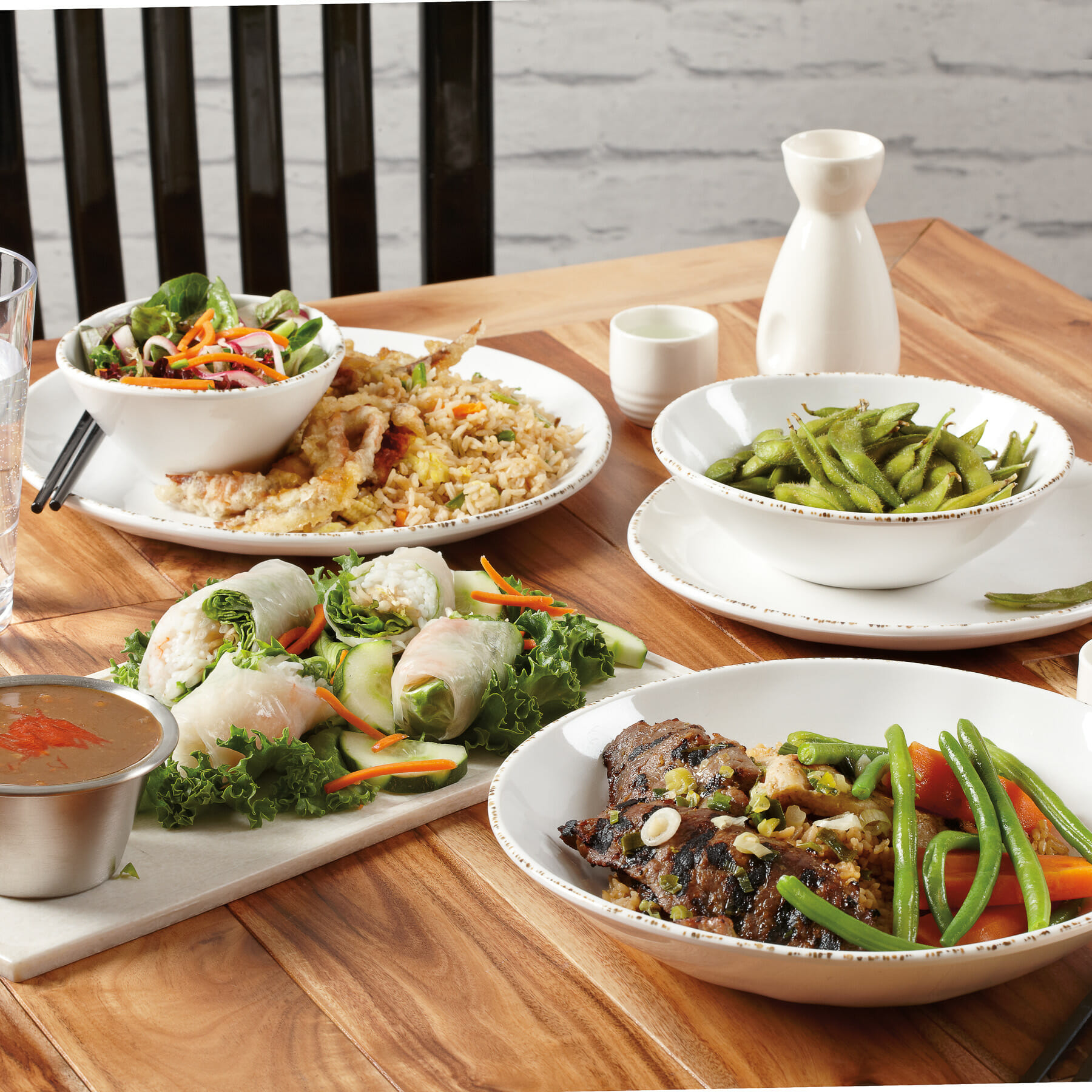 28 oz. Melamine, Irregular, (30 oz. rimfull) 10.75″ Top Dia., 1” Deep