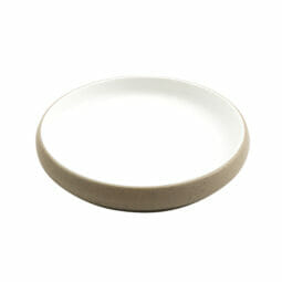 21377-TOH/SND - 6.5" hatch touch of honey interior/sandstone exterior round melamine plate, 6.5"L x 6.5"W x 1"H, GET, cheforward