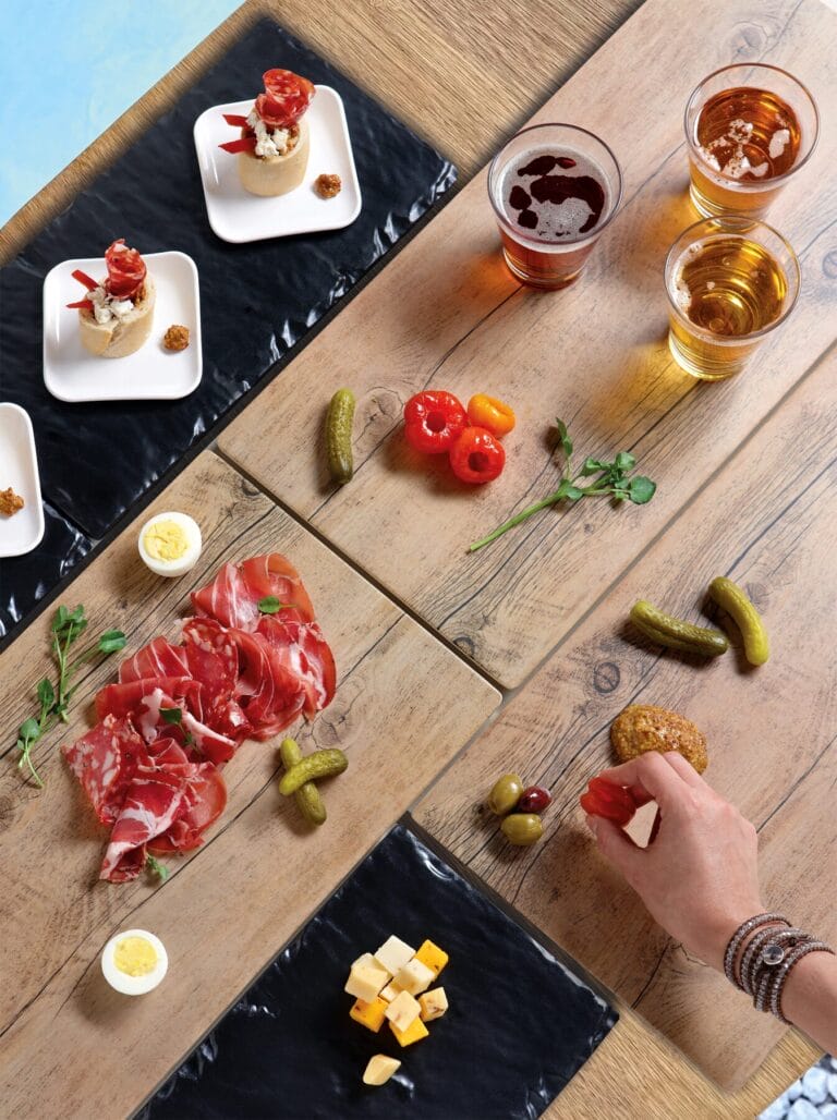 Embrace Alfresco Dining: Must-Have Serveware for Spring and Summer
