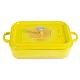 CA-010-Y/BK/CC - 5 qt. (5.25 qt. rim-full), 12.88" x 10.88" Induction Ready Rectangular Roaster w/ Lid, 2.76" deep (Clear Coat)